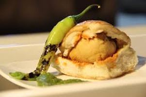 thumbnail Vada Pav